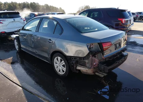 2017 Volkswagen Jetta 1.4T S z USA, uszkodzony, nr VIN 3VW2B7AJ1HM318234